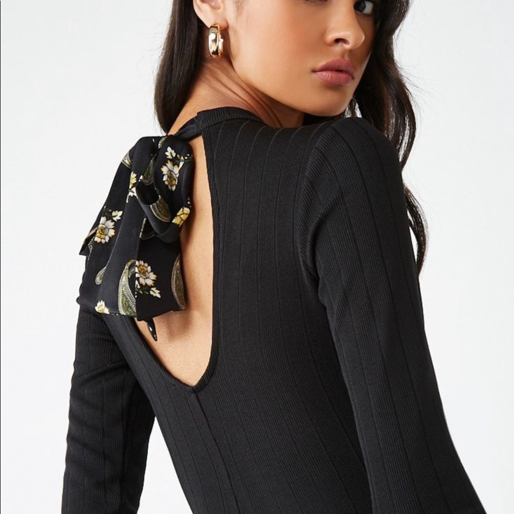 Brand New Womens Forever21 Blk Body Suit WA Yellow  Blk Paisley Halter Tie Lg